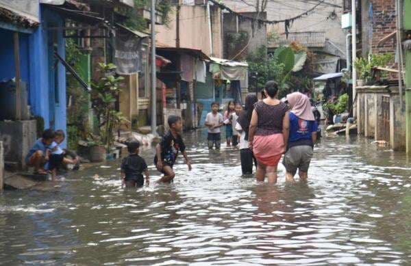 Banjir Kembali Terjang Dayeuhkolot Bandung, Ribuan Warga Terdampak
