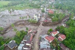 Banjir Lahar Dingin Landa 4 Kabupaten di Sumbar, Total Korban Meninggal 37 Orang