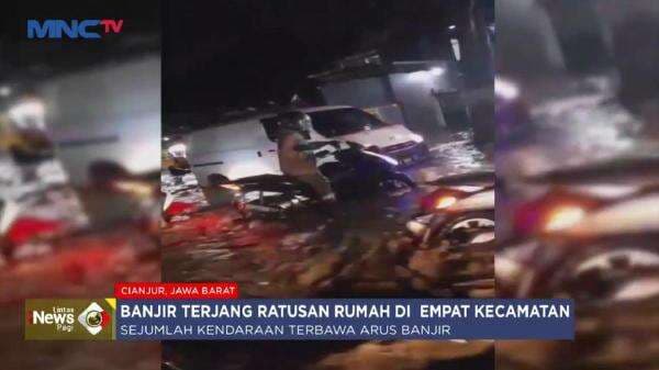 Ratusan Rumah di Cianjur Terendam Banjir, Warga Sibuk Bersihkan Lumpur