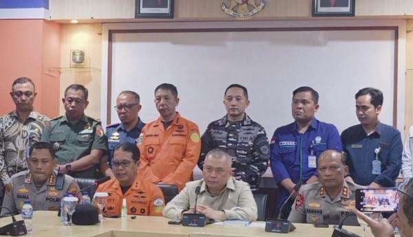 Maksimalkan Golden Time, Pencarian Korban KMP Tunu Pratama Jaya hingga Malam Hari