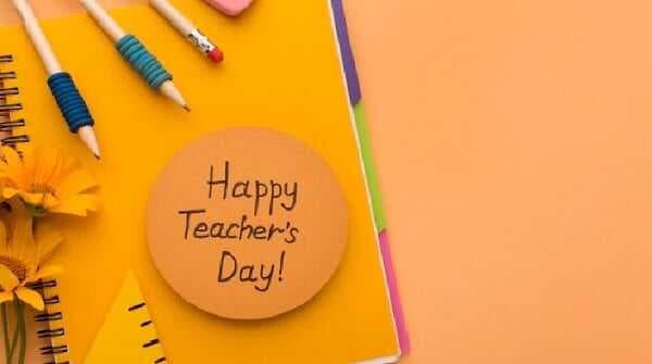 5 Surat untuk Guru yang Bisa Jadi Kado Terindah di Hari Guru