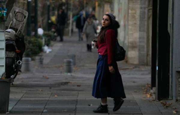 Pertama dalam Sejarah, Iran Bolehkan Perempuan Kendarai Sepeda Motor