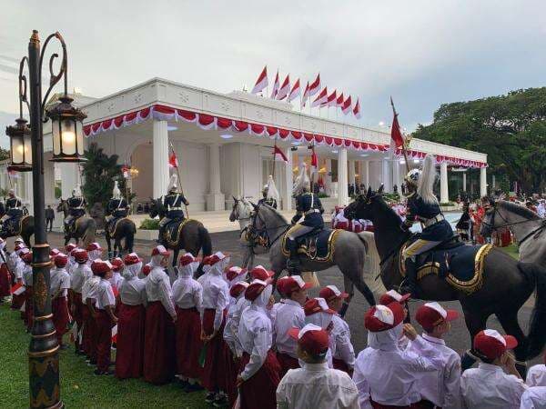 Prabowo Terima Raja Yordania Abdullah II di Istana, Disambut Pasukan Berkuda Prabowo Terima Raja Yordania Abdullah II di Istana, Disambut Pasukan Berkuda