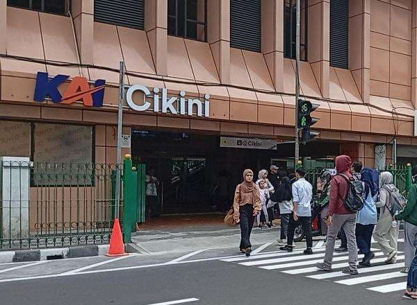 Tinjau Pelican Crossing Cikini, Pramono: Ojol dan Taksi Dilarang Ngetem