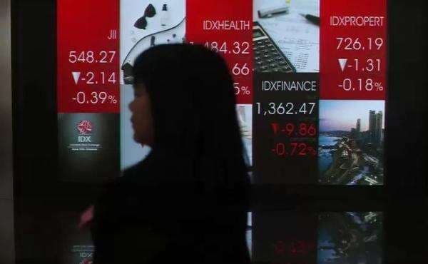 IHSG Masih Betah di Zona Merah, Sesi I Berakhir ke 8.399