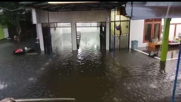 Cilebut Barat Bogor Kembali Banjir, Masjid Assyifa di Perumahan RSCM Terendam