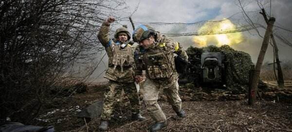 Berdiri Teguh di Sisi Perdamaian, China Bantah Pasok Senjata ke Rusia dalam Perang Ukraina