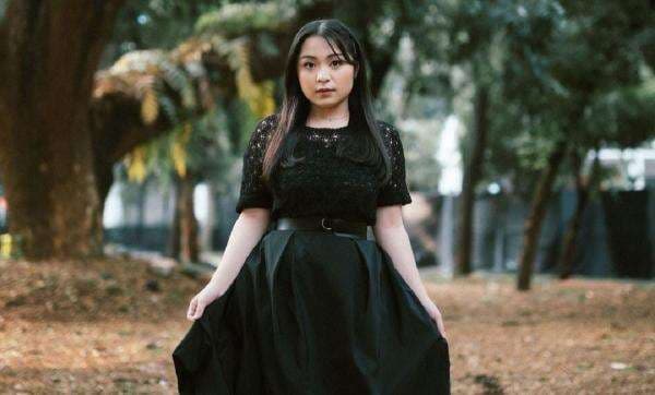 Biodata Bernadya, Penyanyi Indonesia yang Tembus Internasional Biodata Bernadya, Penyanyi Indonesia yang Tembus Internasional