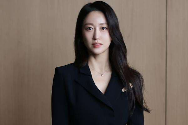 Kartu Kredit Jeon Hye Bin Hilang di Bali, Rp177 Juta Raib dalam Waktu 10 Menit Kartu Kredit Jeon Hye Bin Hilang di Bali, Rp177 Juta Raib dalam Waktu 10 Menit