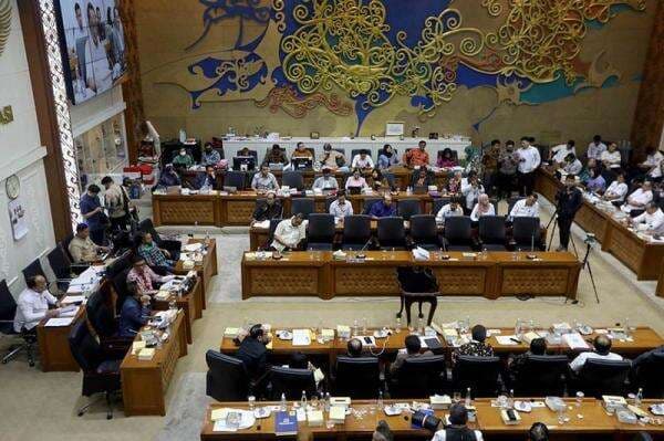 RUU Penyadapan dan RUU Pemanfaatan Air Minum Diusulkan Masuk Prolegnas Prioritas 2026