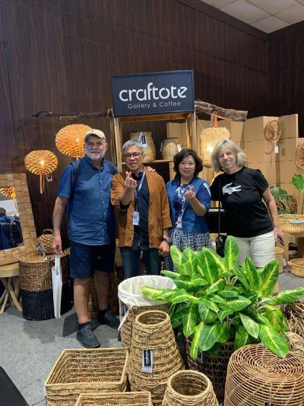 Lewat Program Pemberdayaan BRI, Couplepreneur Ini Sukses Bawa Kerajinan Craftote Tembus Pasar Ekspor Asia dan Amerika
