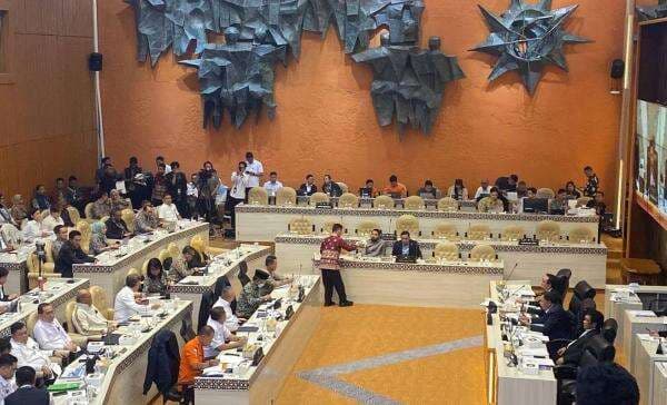 Selama Musim Mudik, BMKG: 222 Hujan Lebat hingga 9 Puting Beliung Menerjang