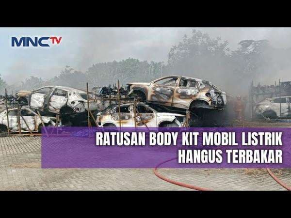 Gudang Body Kit Mobil Listrik di Bekasi Terbakar, Kerugian Capai Puluhan Miliar Rupiah