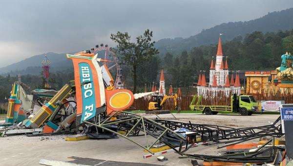 Usai Disegel, Wisata Hibisc Fantasy Puncak Bogor Diacak-acak Warga