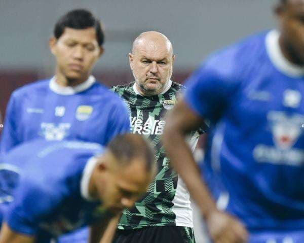 Stamina Pemain Persib Bandung Berpotensi Alami Penurunan Pasca Liburan, Bojak Hodak Tak Khawatir