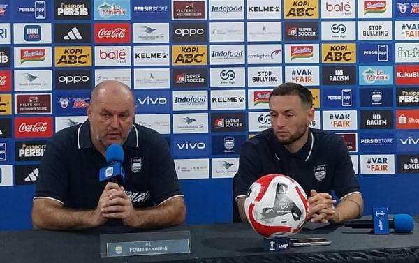 Bojan Hodak Kritik Pedas Stadion GBLA yang Buruk Jelang Persib Bandung vs Semen Padang