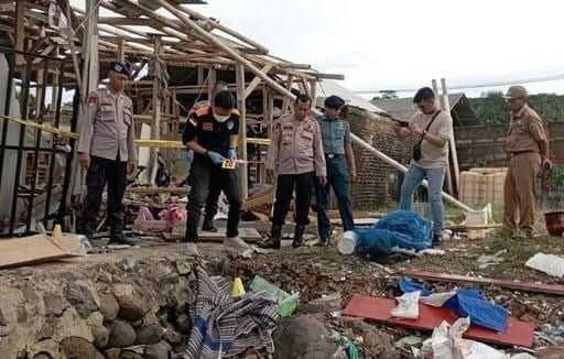 Ngeri! Nelayan di Pesawaran Lampung Tewas kena Ledakan Bom Ikan, Rumah Hancur