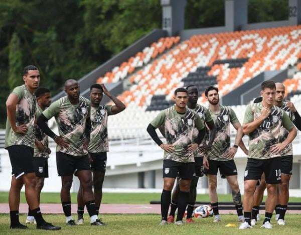 Tak Mau Remehkan Lawan, Pelatih Borneo FC Sudah Kantongi Kekuatan Bhayangkara FC