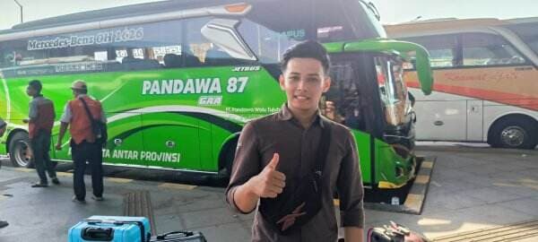 Bus Sumatera Terjemak Macet di Merak, Pemudik di Terminal Pulo Gebang Telantar 5 Jam