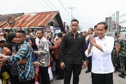    Butuh 56 Sabo Dam Cegah Banjir Lahar di Sumbar, Jokowi Minta PUPR Tambah Tahun Ini
