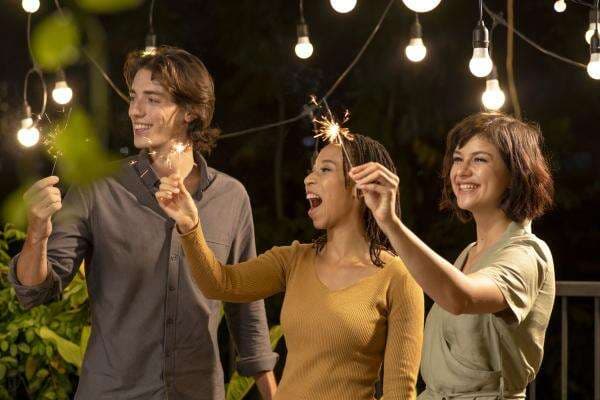 Tetap Fit Jelang Tahun Baru, Ini 5 Tips Manjurnya