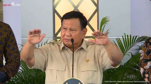 Prabowo Sebut Swasta Tertarik Manfaatkan Lumpur Banjir Aceh