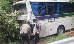 Detik-Detik Kecelakaan Beruntun di Tol Cipali Purwakarta, 5 Tewas 38 Luka-Luka