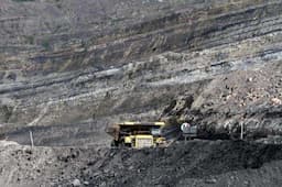 Deretan Saham Komoditas Layak Dicermati, Ini Daftarnya