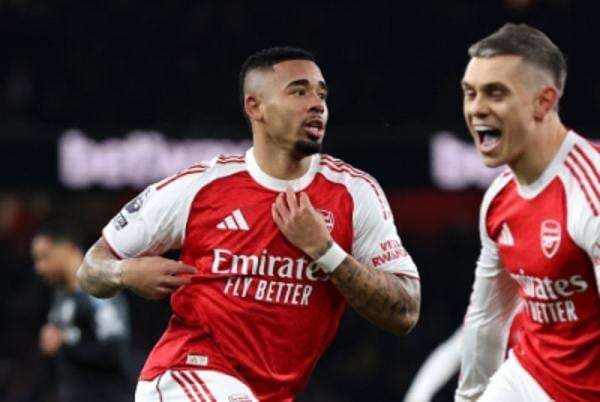 Hasil Lengkap Liga Inggris: Arsenal Pesta Gol, MU dan Chelsea Imbang Hasil Lengkap Liga Inggris: Arsenal Pesta Gol, MU dan Chelsea Imbang