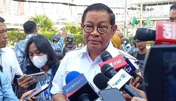 Pramono Bakal Tegur Direksi TransJakarta Usai Penumpang Tunanetra Terjatuh ke Got