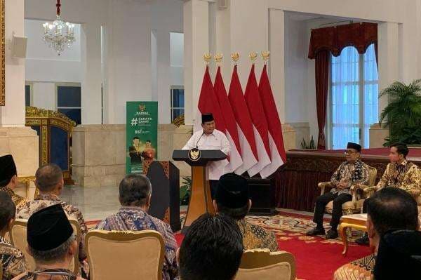 Prabowo dan Gibran Serahkan Zakat kepada Baznas di Istana