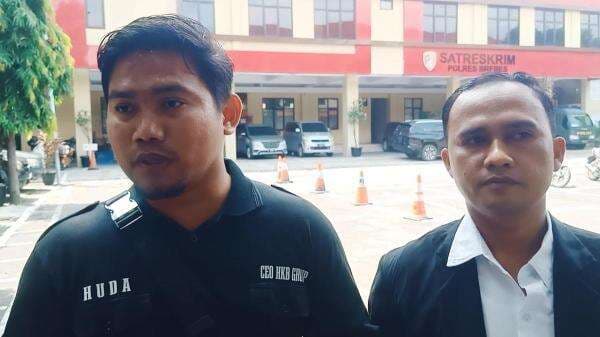 Datangi Polres Brebes, Huda Kontraktor Bakal Laporkan 10 Orang yang Menuding Dirinya Penipu Datangi Polres Brebes, Huda Kontraktor Bakal Laporkan 10 Orang yang Menuding Dirinya Penipu