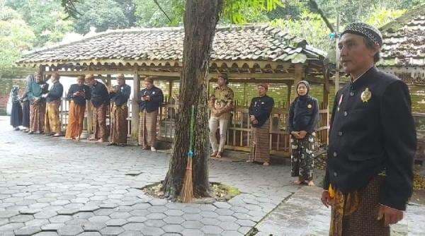 Video: Keraton Kasunanan Surakarta dan Prakarsa Garba Mataram Gelar Sadranan Jelang Bulan Ramadhan