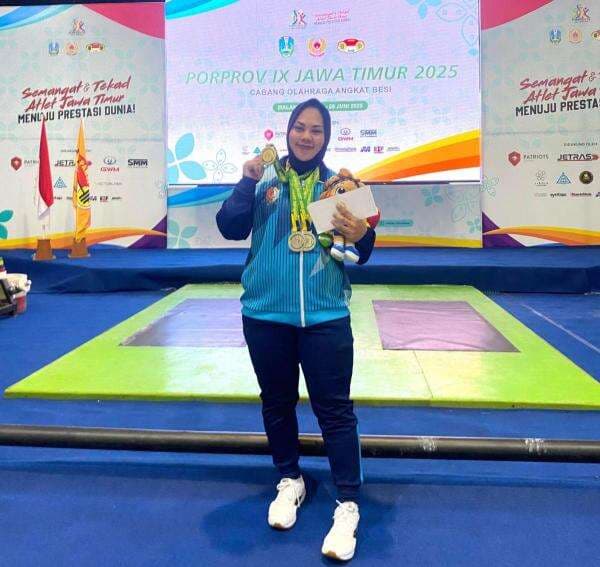 Atlet Unigoro Sumbang 1 Emas dan 2 Perak di PORPROV Jatim 2025 Cabang Angkat Besi