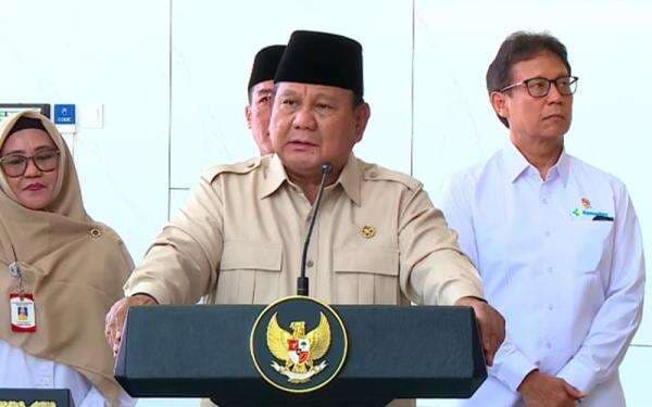 Prabowo Targetkan Bisa Renovasi 350-400 Rumah Sakit di Indonesia dalam Tiga Tahun Prabowo Targetkan Bisa Renovasi 350-400 Rumah Sakit di Indonesia dalam Tiga Tahun