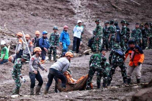 Kabar 108 Orang Hilang akibat Longsor Cisarua Bandung Barat, Ini Faktanya