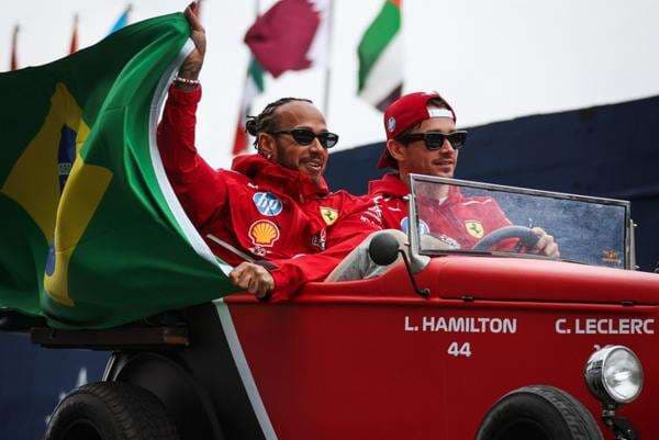 Ferrari Kecewa Berat Charles Leclerc dan Lewis Hamilton Gagal Finis di F1 GP Brasil 2025