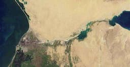 Pendapatan Terusan Suez Melonjak usai Gencatan Senjata Gaza