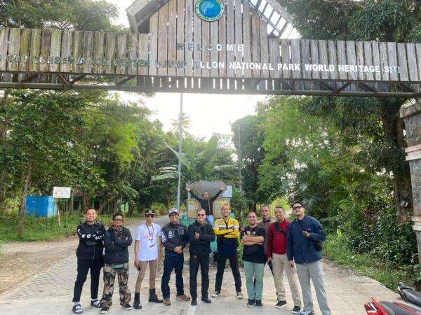 Menyusuri Jejak Badak Jawa: Touring Komunitas Transportasi yang Sarat Makna