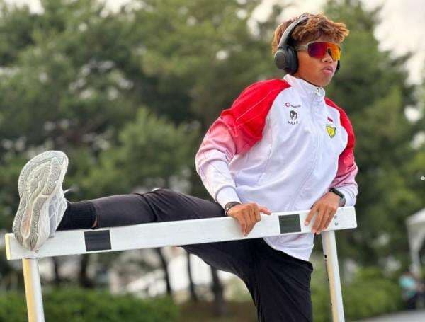 Dina Aulia Paling Cepat di Lari Gawang 100 Meter, Rebut Medali Emas Ke-18 Indonesia di SEA Games 2025