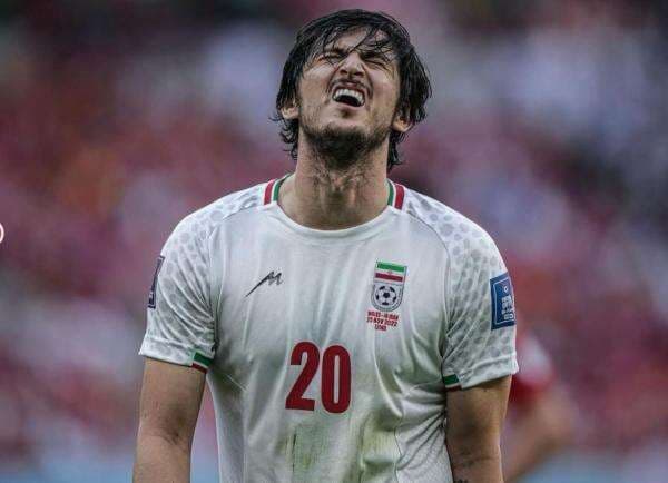 Gara-Gara Foto Salaman, Sardar Azmoun Resmi Dicoret dari Skuad Timnas Iran di Piala Dunia 2026