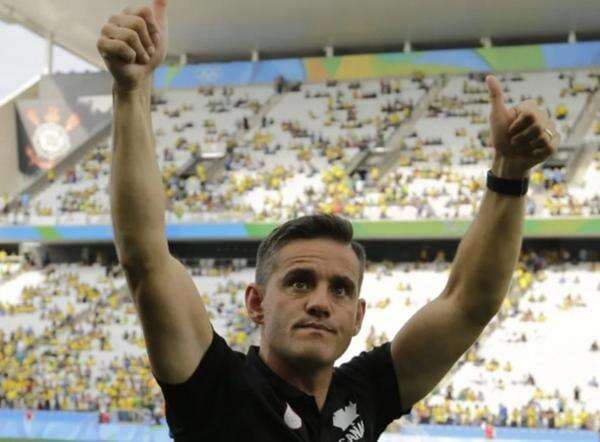 Resmi Jadi Pelatih Timnas Indonesia, John Herdman Akui Langsung Rasakan Gairah Suporter