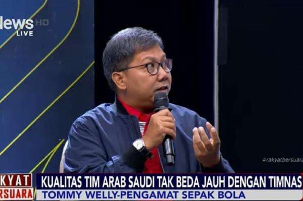 Bung Towel Yakin Timnas Bisa Menang: Kualitas Arab Saudi dan Irak Tak Bagus-Bagus Banget Bung Towel Yakin Timnas Bisa Menang: Kualitas Arab Saudi dan Irak Tak Bagus-Bagus Banget