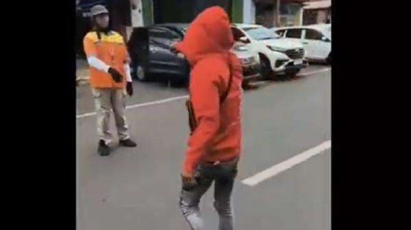 Penertiban Betor di Pasuruan Diwarnai Keributan, Pengemudi Tantang Satpol PP dengan Pecut