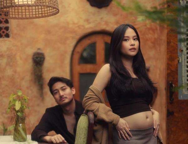 Hanggini dan Luthfi Aulia Umumkan Hamil Rainbow Baby, Ini Artinya