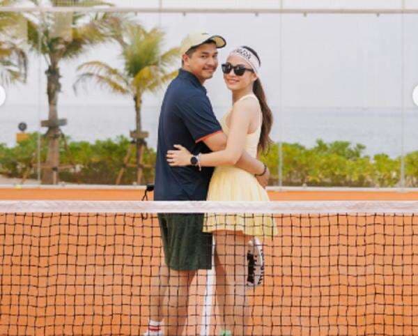 Quality Time ala Chelsea Olivia dan Glenn Alinskie: Padel Bersama Sang Suami
