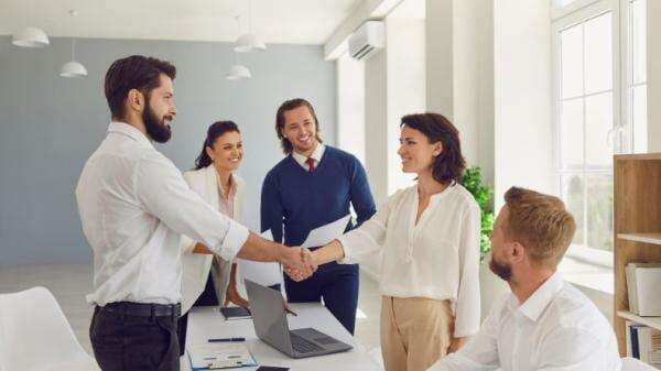 Contoh Teks Negosiasi Formal Singkat: Kesalahan Umum yang Harus Dihindari