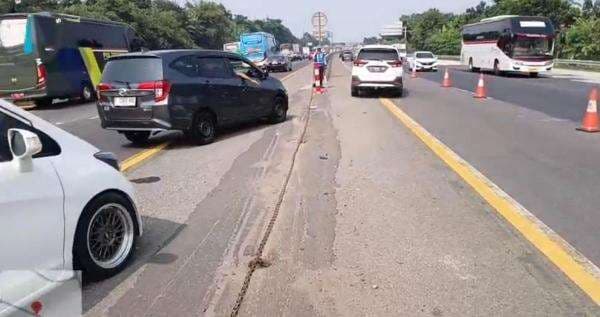 Long Weekend, Tol Japek Terapkan Contraflow di Km 55-65 Urai Kepadatan