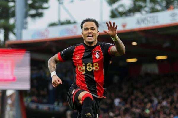 Patrick Kluivert Diserang Fans Timnas Indonesia, Bintang Premier League Pasang Badan Patrick Kluivert Diserang Fans Timnas Indonesia, Bintang Premier League Pasang Badan