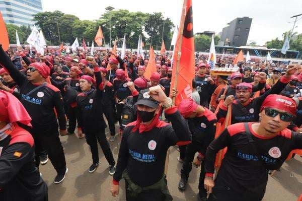 Benarkah Odol Bisa Mengatasi Paparan Gas Air Mata? Ini Faktanya